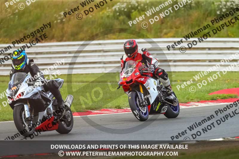 enduro digital images;event digital images;eventdigitalimages;no limits trackdays;peter wileman photography;racing digital images;snetterton;snetterton no limits trackday;snetterton photographs;snetterton trackday photographs;trackday digital images;trackday photos